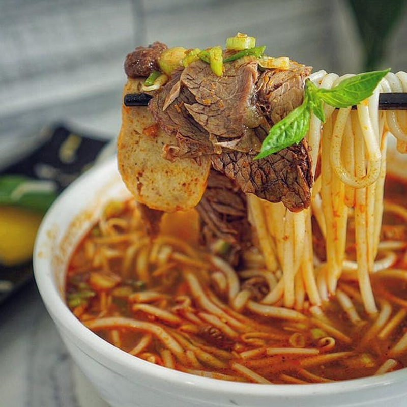 Soupe de Nouilles Épicée / Bun Bo Hue